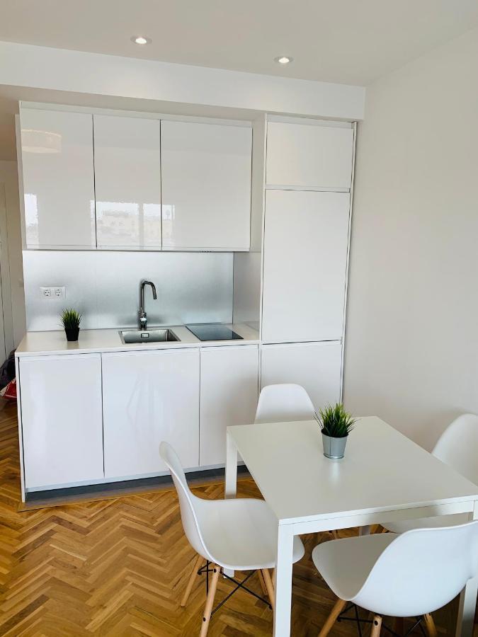 Pisos Con Piscina Barrio Exclusivo-Wizinkcenter Alquiler Temporada Apartment มาดริด ภายนอก รูปภาพ