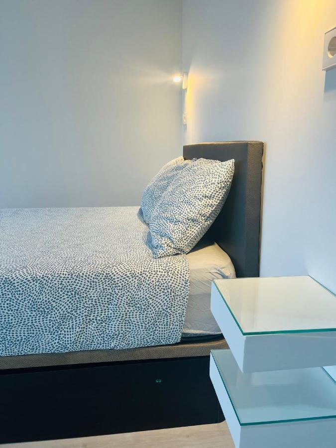 Pisos Con Piscina Barrio Exclusivo-Wizinkcenter Alquiler Temporada Apartment มาดริด ภายนอก รูปภาพ