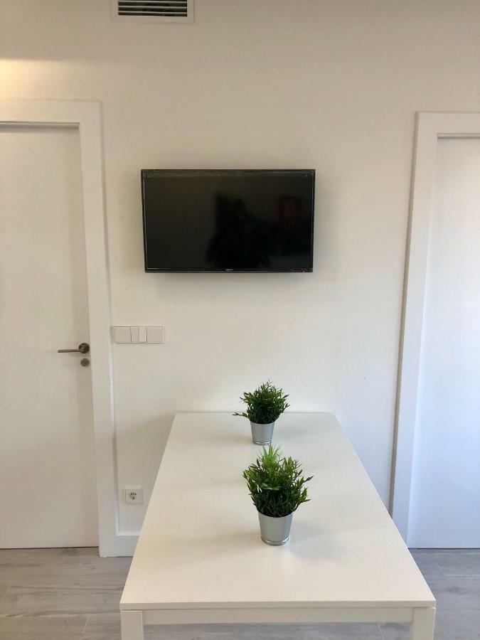 Pisos Con Piscina Barrio Exclusivo-Wizinkcenter Alquiler Temporada Apartment มาดริด ภายนอก รูปภาพ
